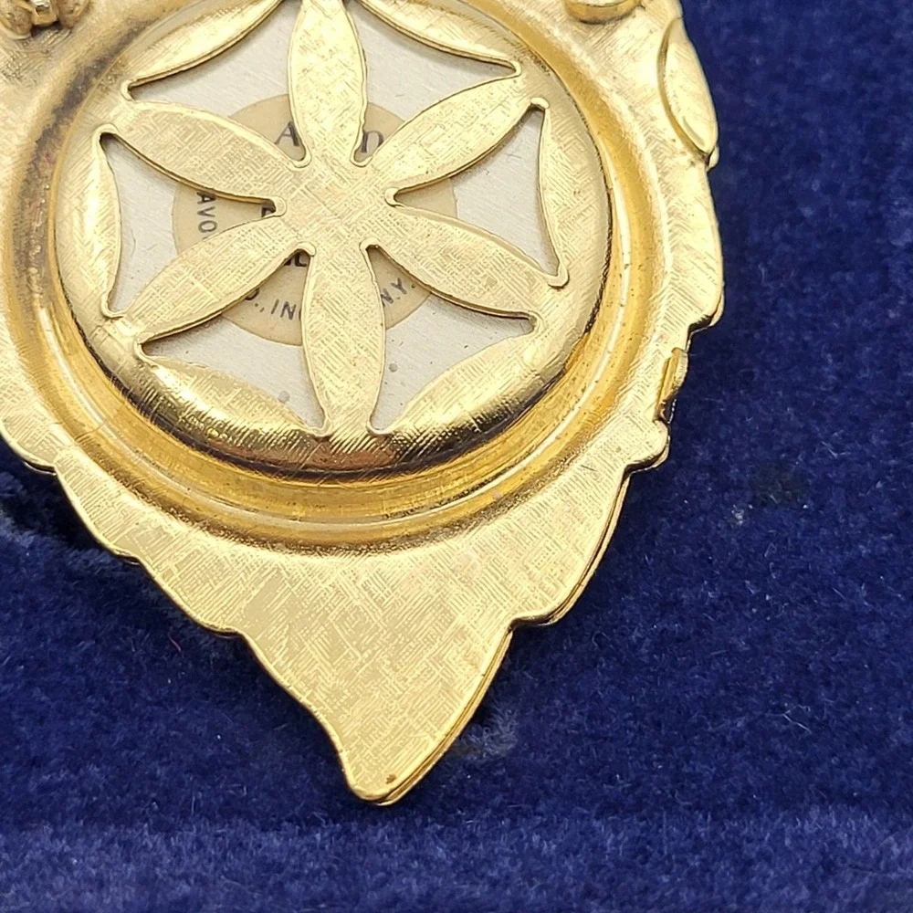 Vintage Avon Gold Tone Locket Brooch Perfume Leaf With Faux Pearl
